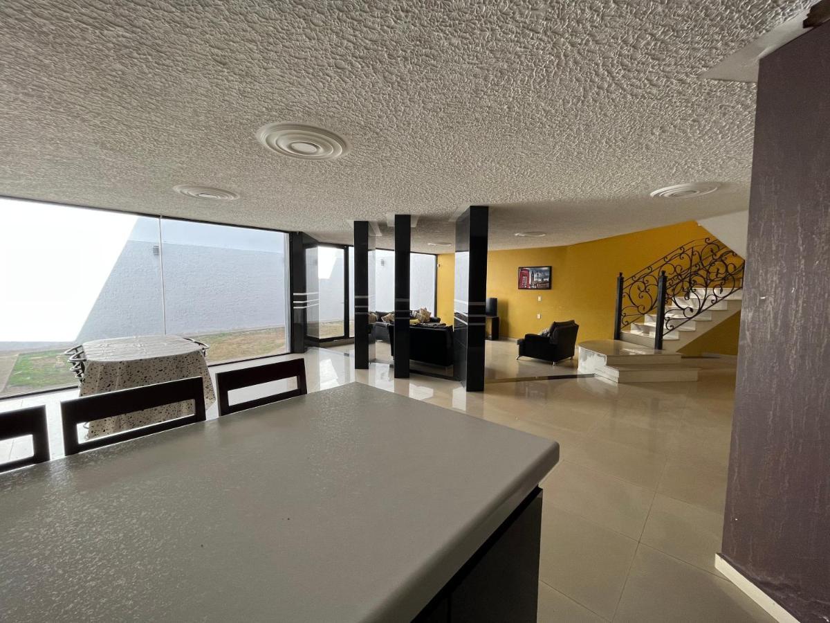 Beautiful Private House In The Downtown With 3 Floors Villa Tepatitlán de Morelos Exteriör bild