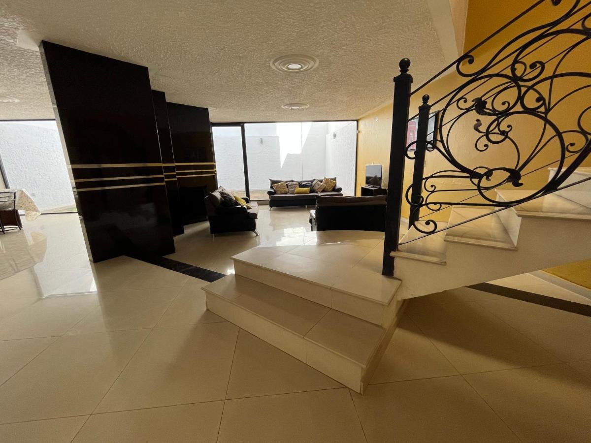 Beautiful Private House In The Downtown With 3 Floors Villa Tepatitlán de Morelos Exteriör bild
